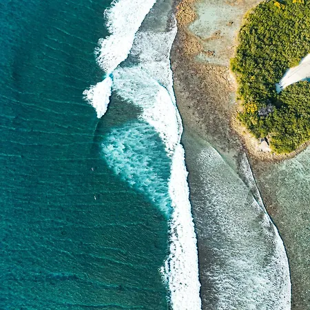 Bibee Surf Hotel